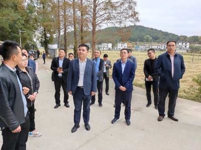 繁昌区来我县开展县域结对共建 共谋发展新篇，助力防腐产业升级